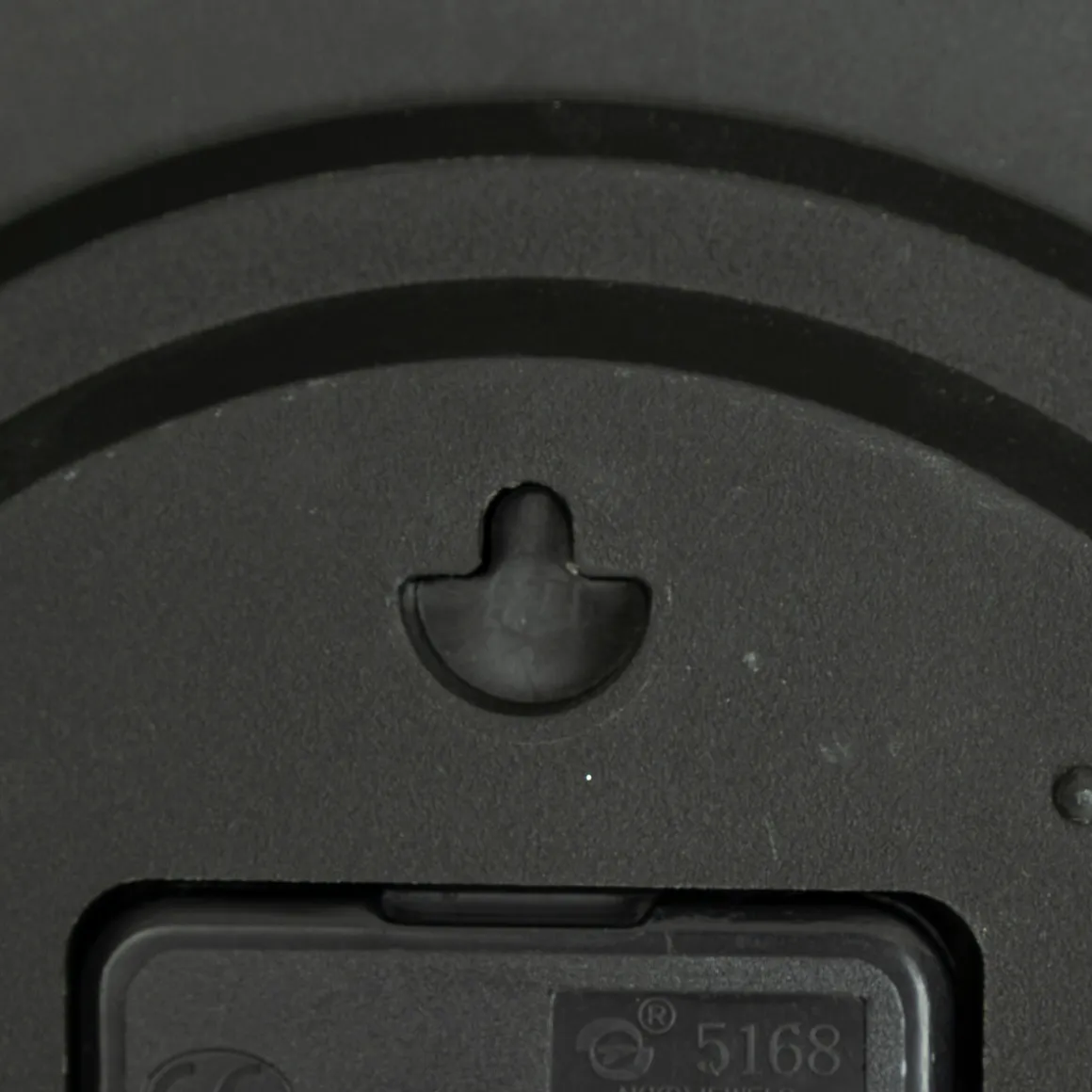 Horlorge relief "Doris"