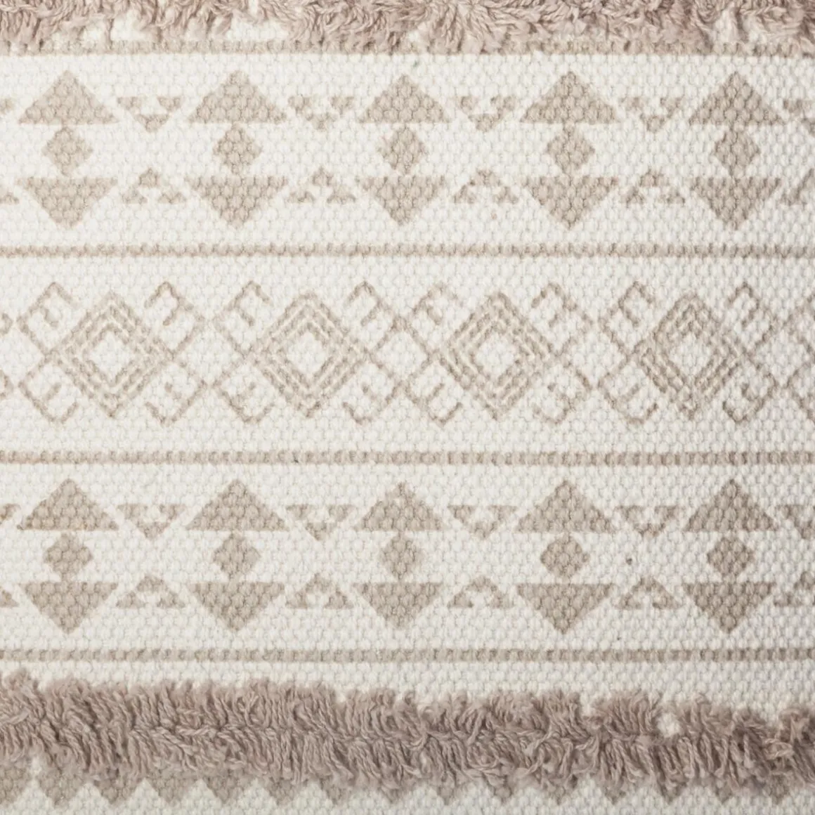 Housse de coussin tuftée "Etnik"