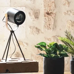 Lampe trépied 