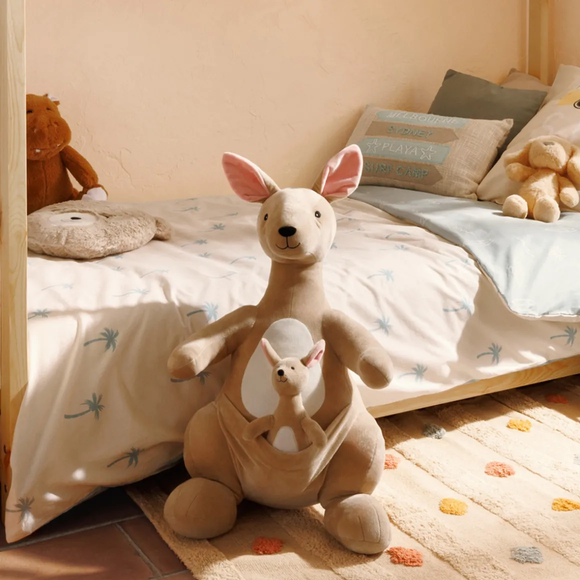 Peluche XL kangourou "Blake"