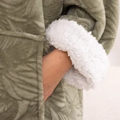 Plaid à manches capuche flanelle 