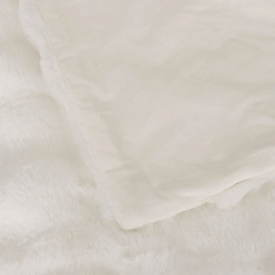 Plaid fausse fourrure 3D "Zephy"