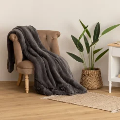 Plaid "Manoir" fausse fourrure