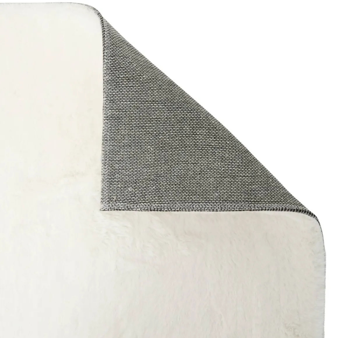 Tapis fausse fourrure "Couka"