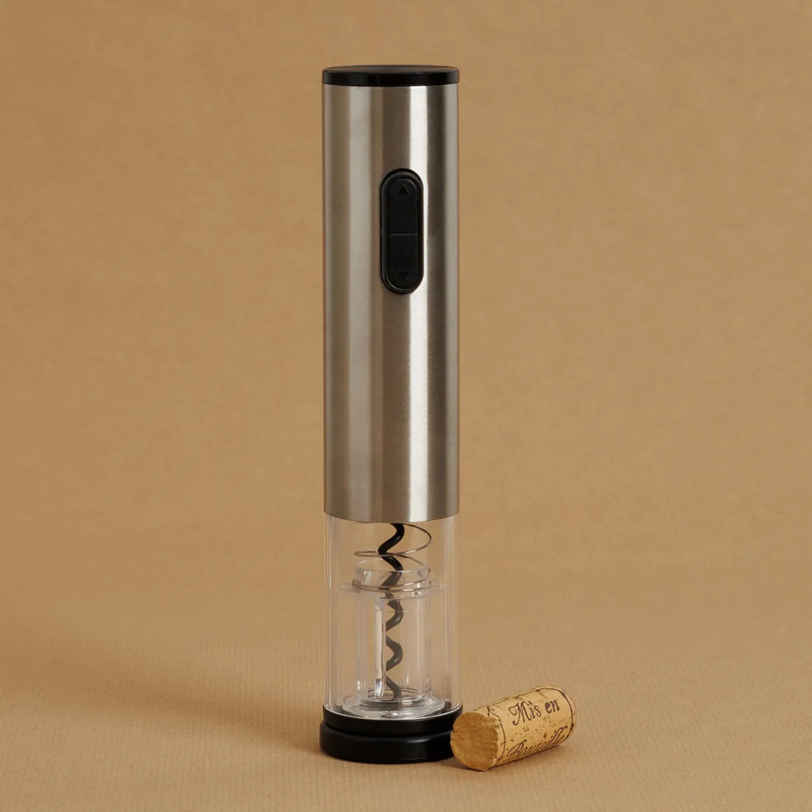 Tire-bouchon électrique et coupe capsule