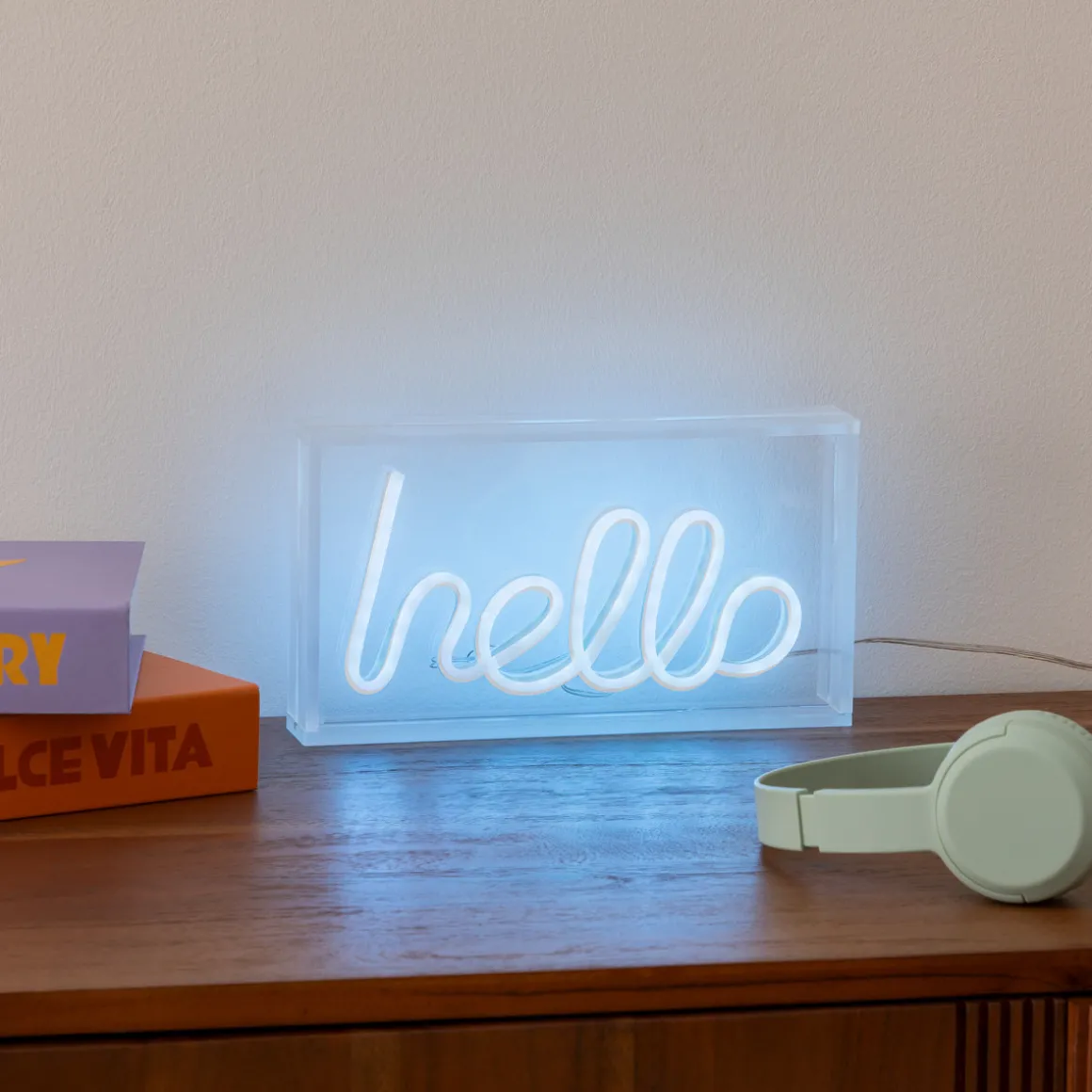 Tube néon à poser LED "Hello"